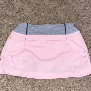 Lululemon tennis shirt size 2